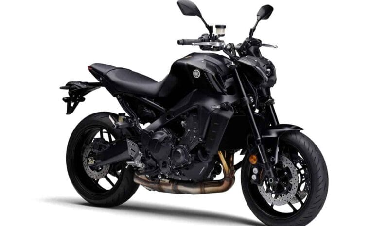
								2021 Yamaha MT-09 full									