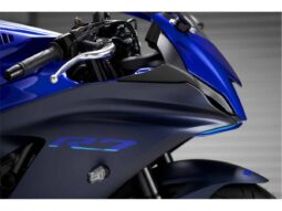 
										2022 Yamaha YZF-R7 (OW02) full									