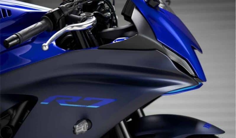 
								2022 Yamaha YZF-R7 (OW02) full									