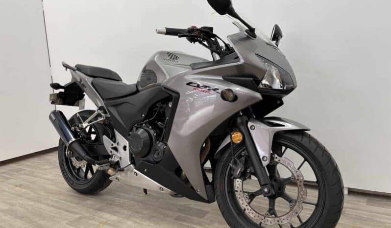
								2016 Honda CBR500R full									
