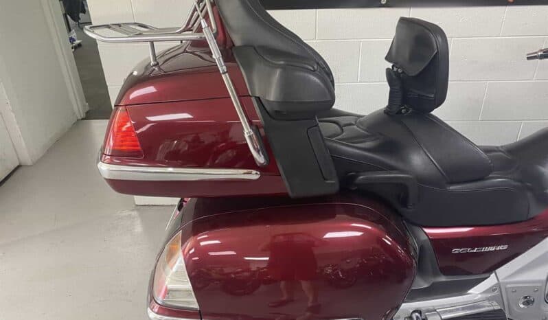 
								2005 Honda GoldWing (GL1800) full									