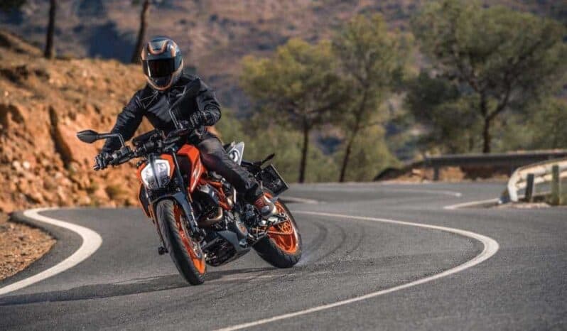 
								2020 KTM 390 Duke full									