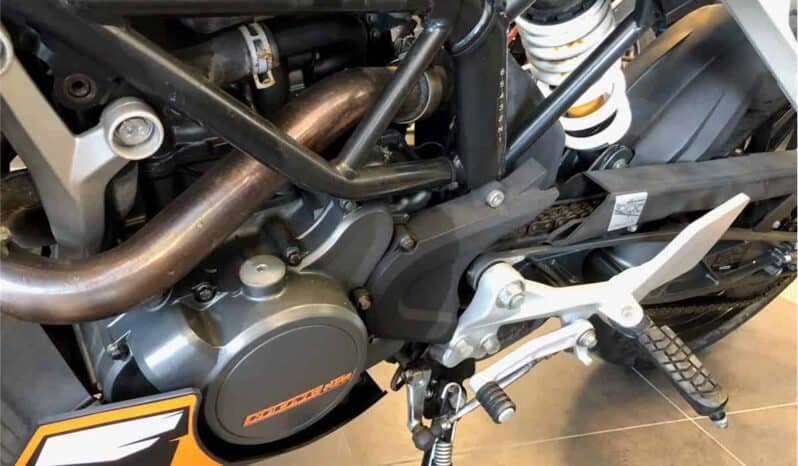 
								2012 KTM 200 Duke full									