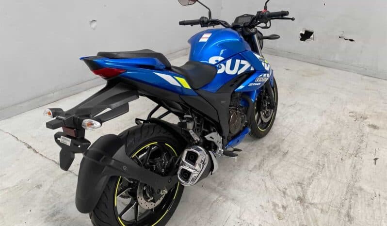 
								2021 Suzuki GSX-R250R full									