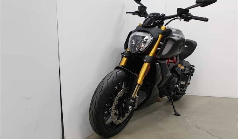 
								2022 Ducati Diavel 1260 S full									
