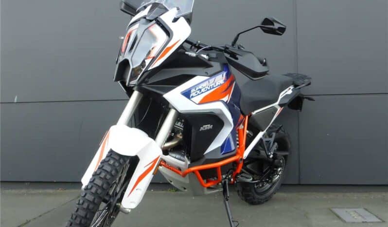 
								2021 KTM 1290 Super Adventure R full									