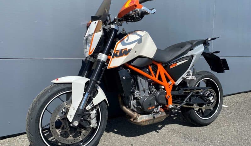 
								2014 KTM 690 Duke full									