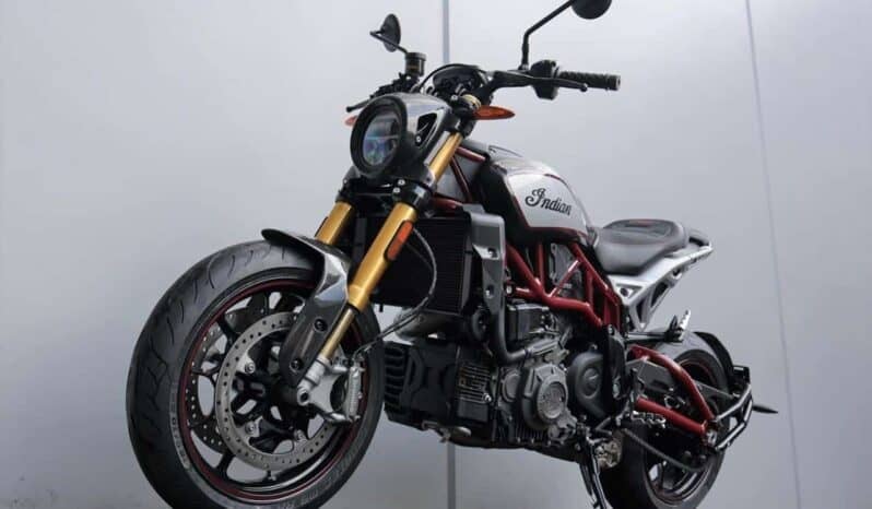 
								2021 Indian FTR 1200 R Carbon full									