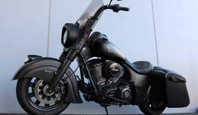 
								2021 Indian Chief Vintage Dark Horse full									