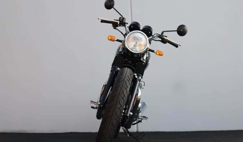 
								2021 Royal Enfield Interceptor 650 full									