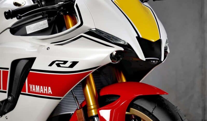 
								2022 Yamaha YZF-R1 Anniversary full									