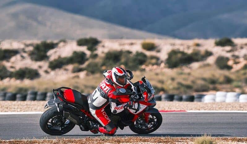 
								2021 Ducati Multistrada 1200 S Pikes Peak full									