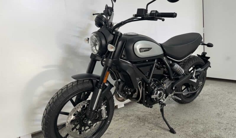 
								2022 Ducati Scrambler ICON Dark full									