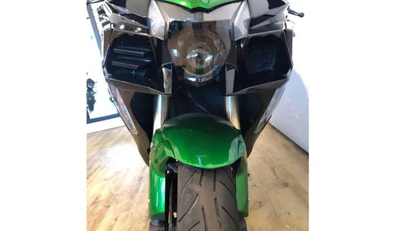 
								2018 Kawasaki Ninja H2 SX SE (ZX10002B) full									
