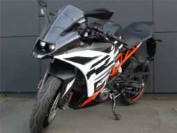 
										2021 KTM RC 390 full									