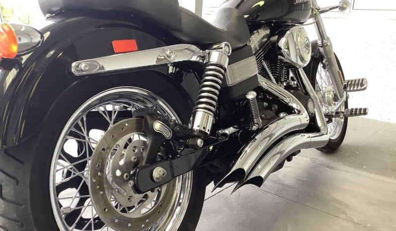 
								2006 Harley-Davidson Dyna Street Bob 88 EFI (FXDBI) full									