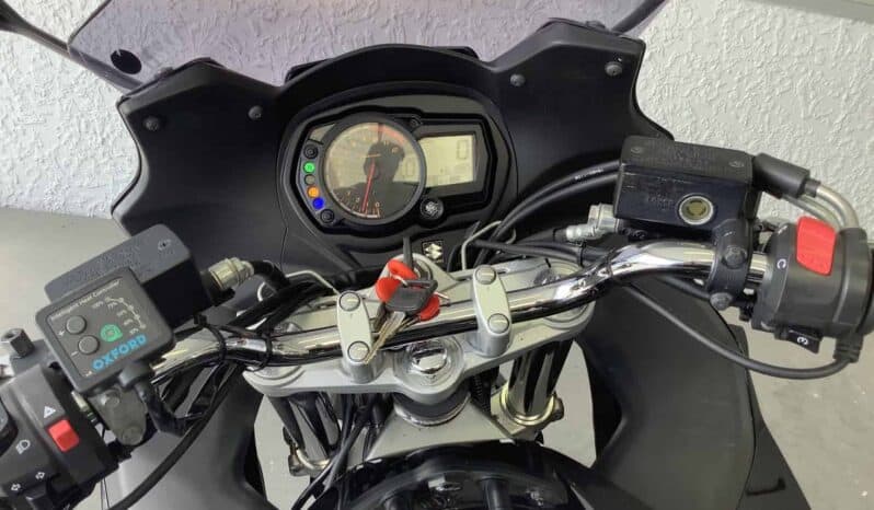 
								2012 Suzuki GSX1250FA full									
