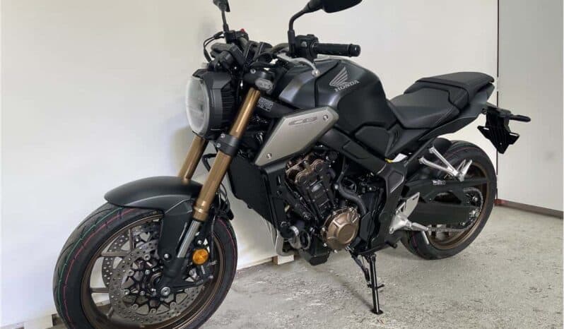 
								2021 Honda CB650R full									