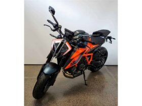 2021 KTM 1290 Super Duke R