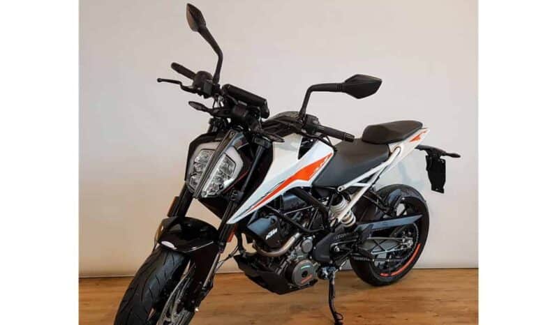 
								2021 KTM 390 Duke full									