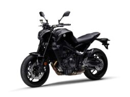 
										2021 Yamaha MT-09 full									