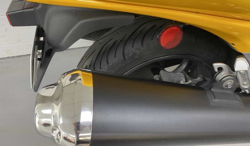 
								2014 Suzuki Hayabusa (GSX1300R) full									