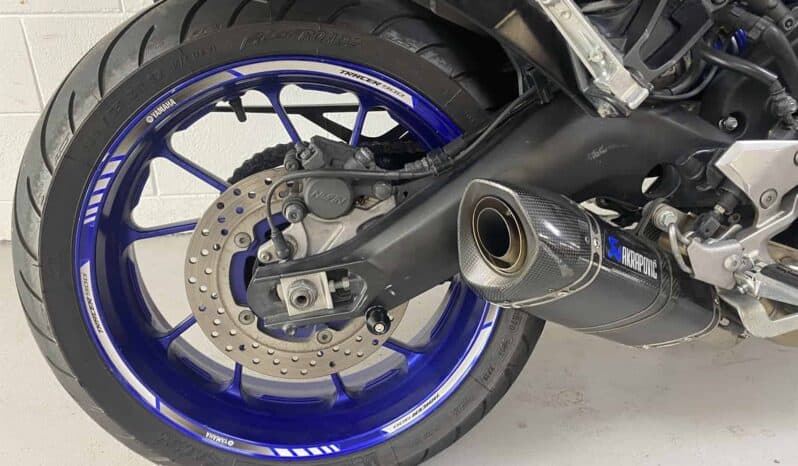 
								2016 Yamaha MT-09 Tracer (MT09TRA) full									