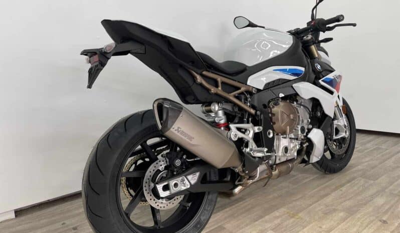 
								2021 BMW S 1000 R full									