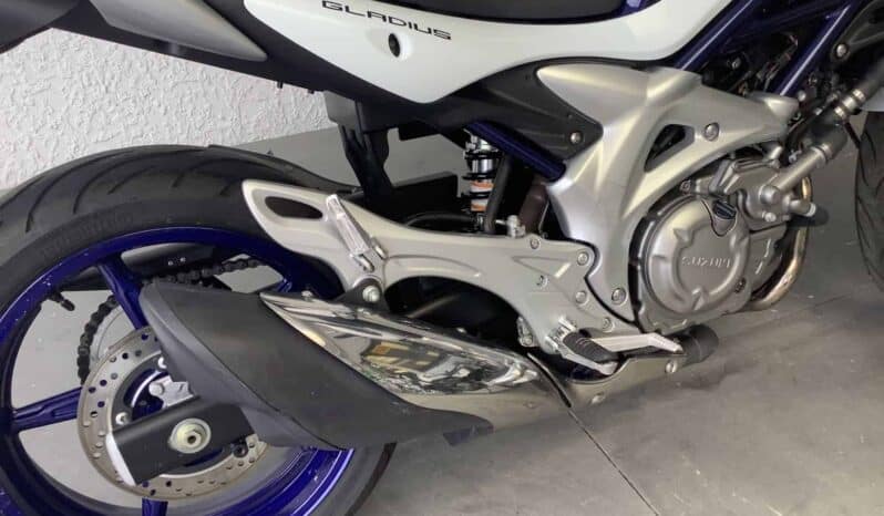
								2011 Suzuki Gladius 650 (SFV650) full									