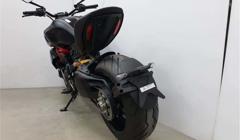 
								2022 Ducati Diavel 1260 S full									