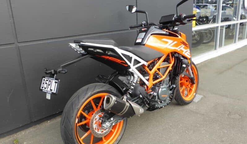 
								2018 KTM 390 Duke full									