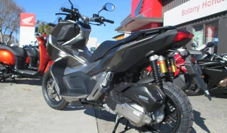
								2021 Honda ADV150 full									