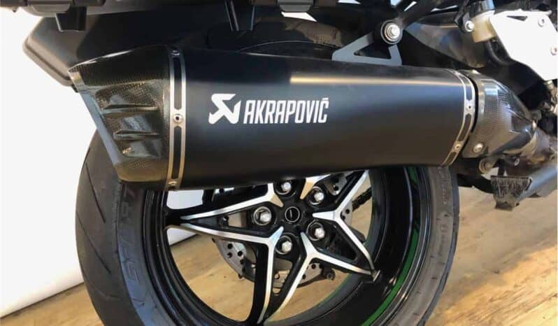 
								2018 Kawasaki Ninja H2 SX SE (ZX10002B) full									