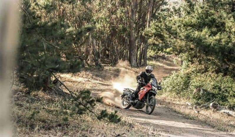 
								2022 Kawasaki KLR650 full									