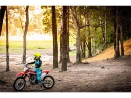 
										2021 Honda CRF250F full									