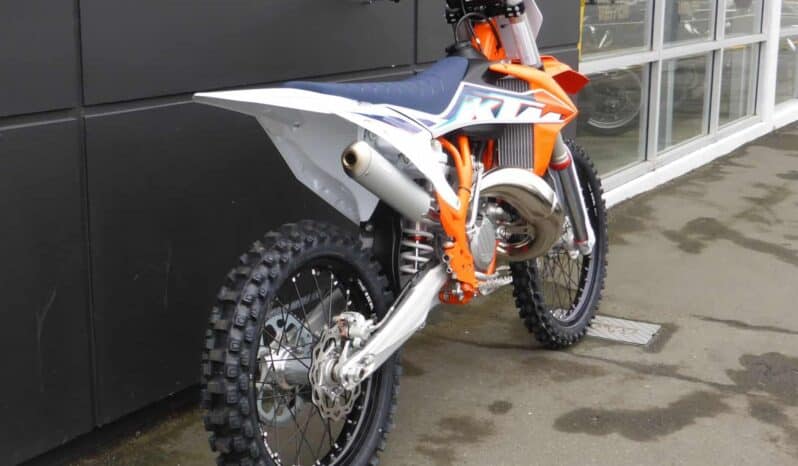 
								2022 KTM 125 SX full									