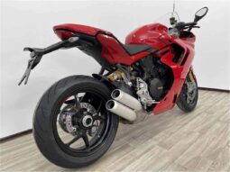 
										2021 Ducati SuperSport S full									