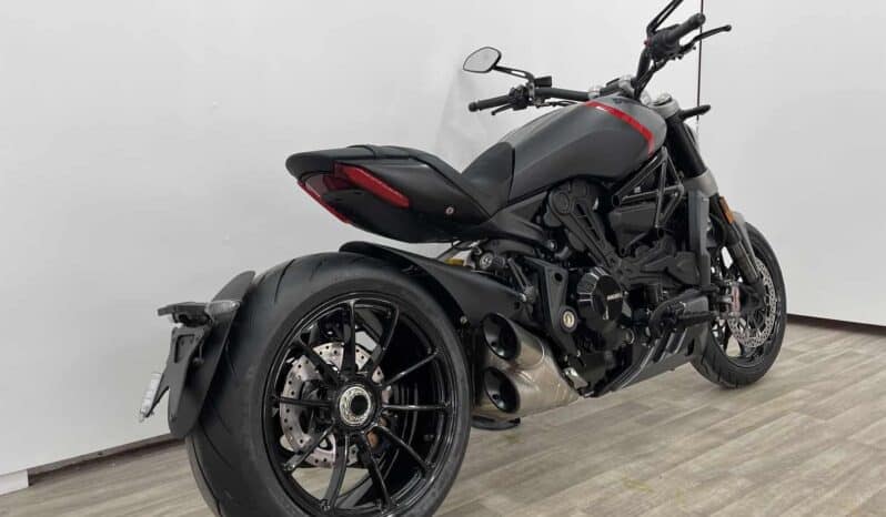 
								2021 Ducati XDiavel Dark Star full									