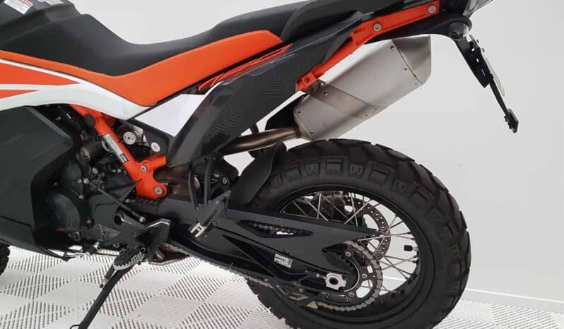 
								2019 KTM 790 Adventure R full									