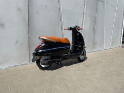 
										2021 Peugeot Django 50 full									