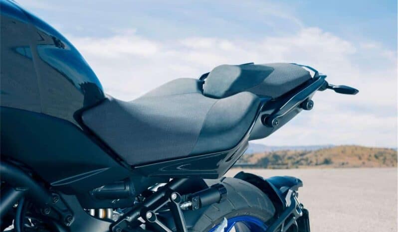 
								2018 Yamaha MXT850D Niken GT full									
