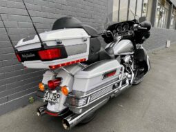 
										2009 Harley-Davidson Ultra Classic Electra Glide 1584 (FLHTCU) full									