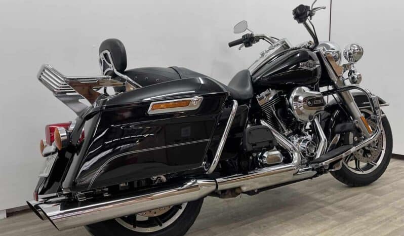 
								2016 Harley-Davidson Road King 1690 (FLHR) full									