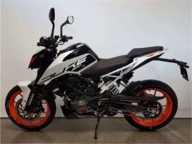 2021 KTM 200 Duke