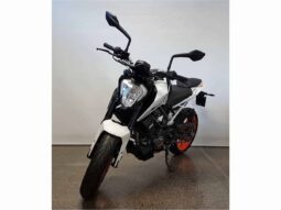 
										2021 KTM 200 Duke full									